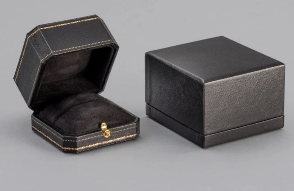 Diamond flower circle ring - Image 3